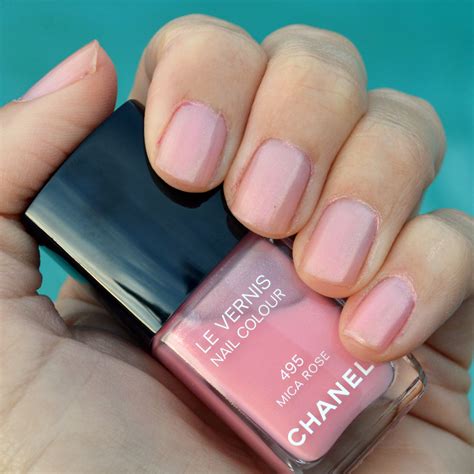 chanel rose nail polish